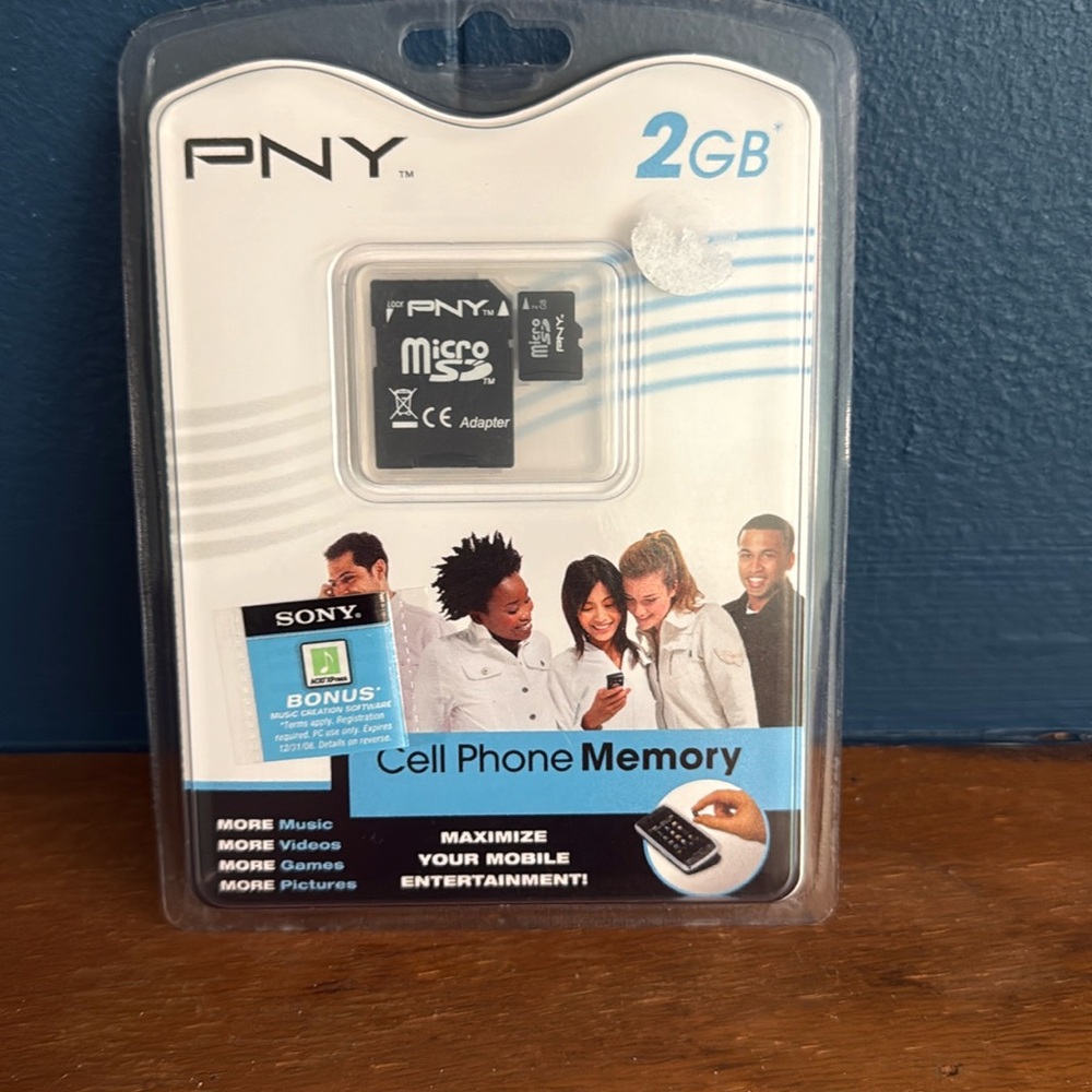 PNY 2GB MicroSD Card with Adapter Cell Phone Memory P-SDU2GB-EF New